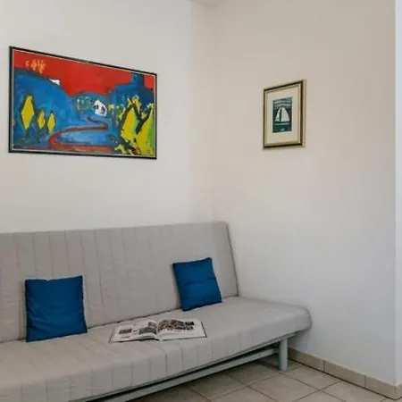 In With Seaview, Terrace, Air Condition, Wifi